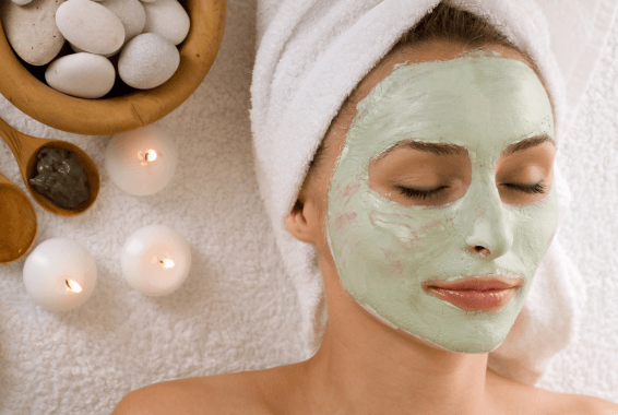 Hydrating glowing facial